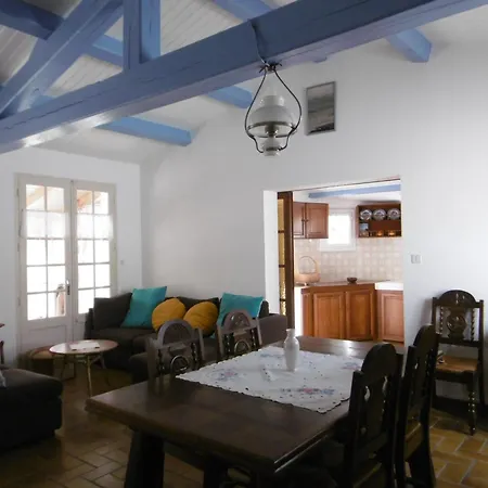 Maison A Proche Pour 6 Pers., Animaux Admis - Fr-1-823-17 펜션 Barbâtre